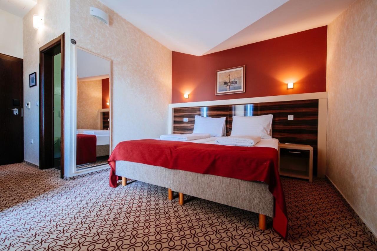 Hotel Terra Новалья Экстерьер фото