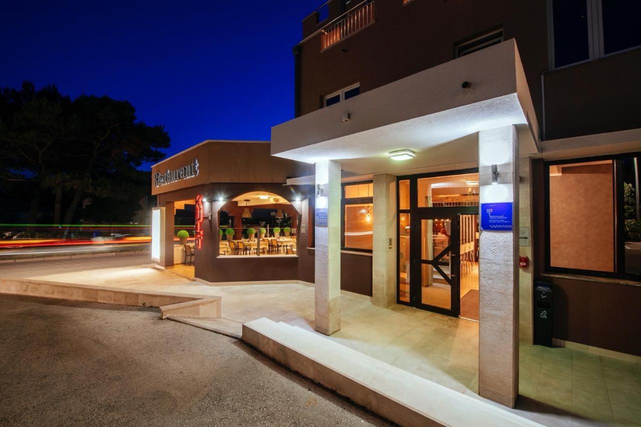 Hotel Terra Новалья Экстерьер фото